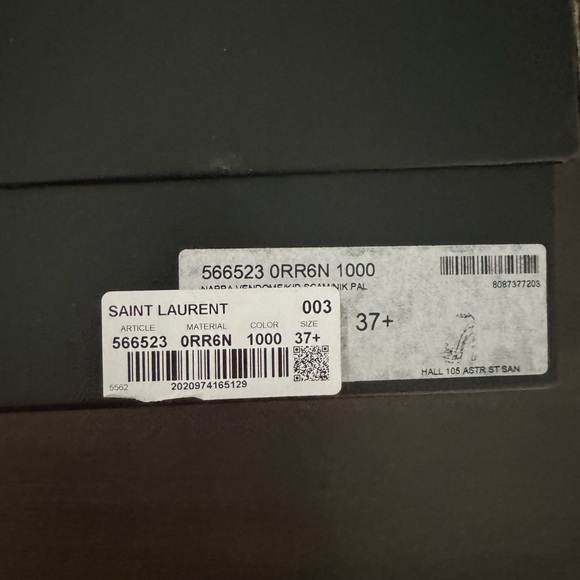 Saint Laurent bow embellished studded leather and suede platform heels - Picture 6 of 8